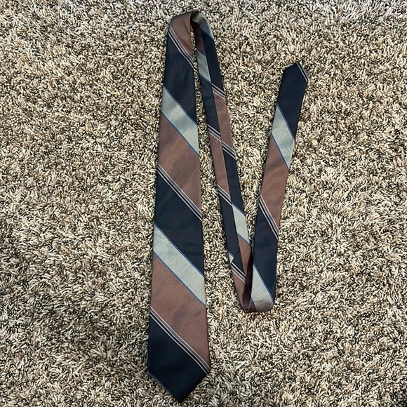 Pierre Cardin 100% Silk Tie - Picture 1 of 6